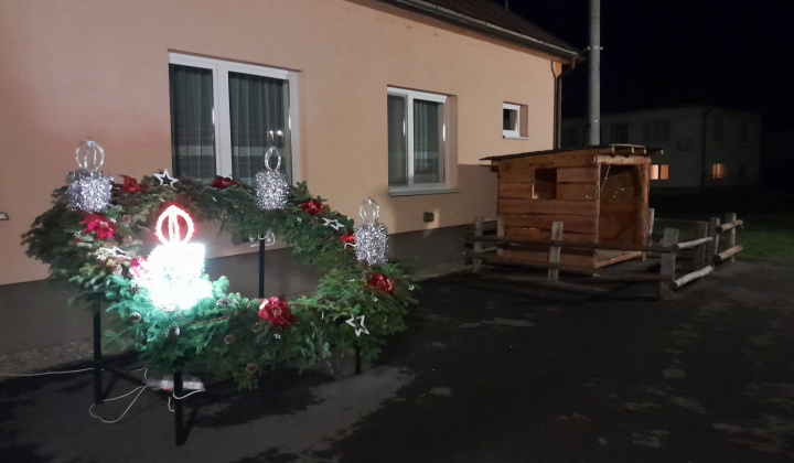 Príprava adventného venca 2022